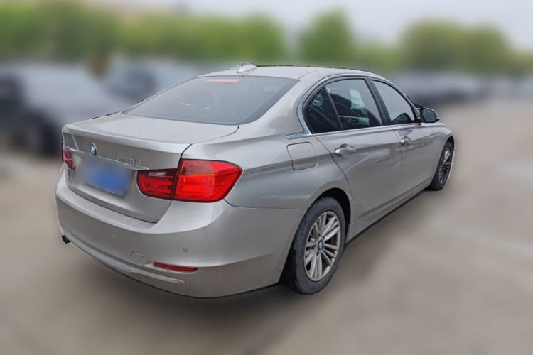 Used BMW 3 Series 2015 316Li Fashion Model Rear Right 45 Deg