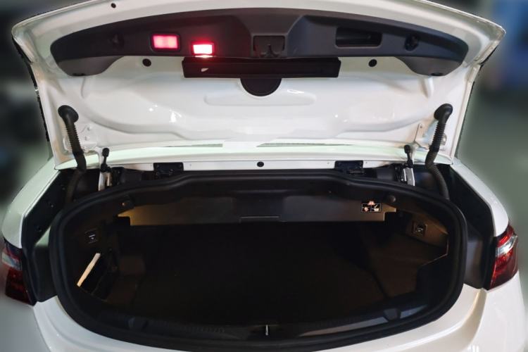 Used Mercedes-Benz E-Class 2021 E 260 Convertible Coupe
