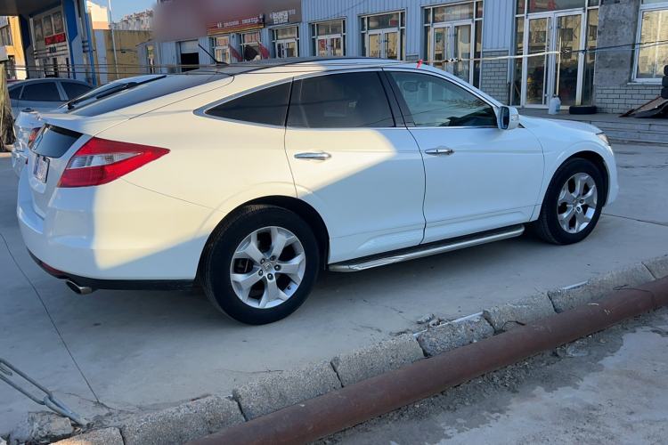Used Honda Crosstour 2012 2.4L Luxury Edition
