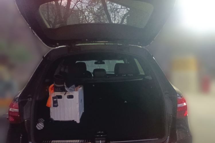 Used Mercedes-Benz GLC 2018 GLC 260 4MATIC Dynamic Edition Trunk