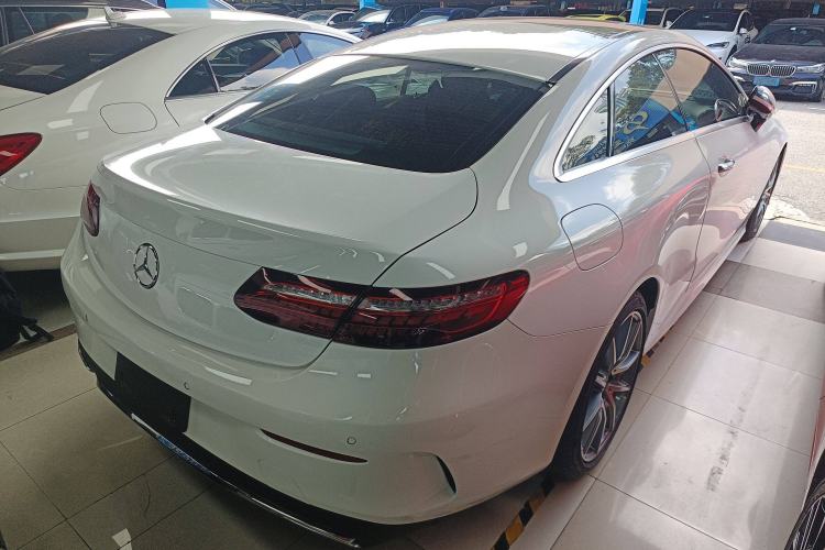 Used Mercedes-Benz E-Class 2021 E 260 Coupe Exterior 5