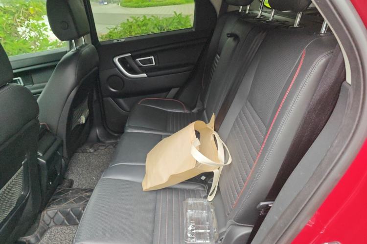 Used Land Rover Discovery Sport 2019 240 PS SE Dynamic Version China V Standard Left Rear Seat