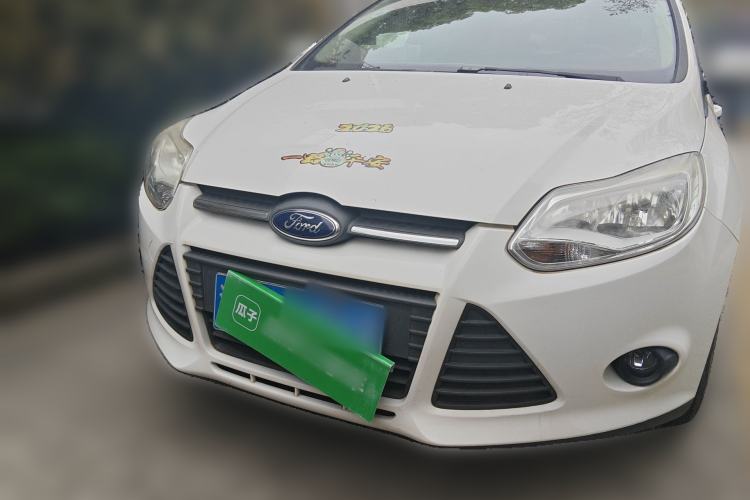 Used Ford Focus 2012 Sedan 1.6L Manual Comfort Model Front