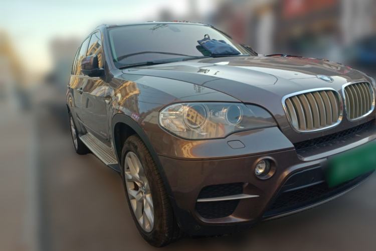 Used BMW X5 2011 xDrive35i Luxury Model
