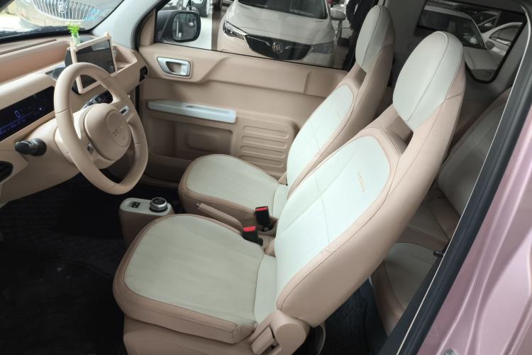 Used Geely Galaxy Panda 2023 Panda Mini 200km Endurance Bear Left Front Seat