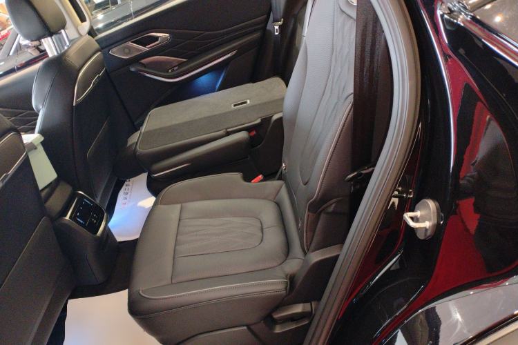 Used Hongqi HS7 PHEV 2024 2.0T PHEV Four-Wheel Drive Flagship Edition 6 Seats