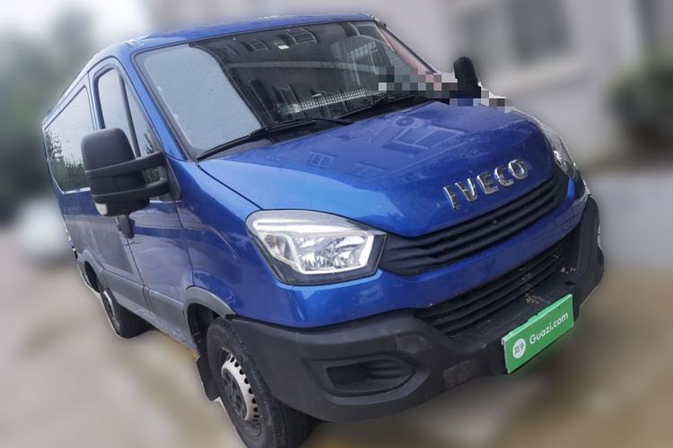 Used Iveco Eurocargo 2018 2.3T Short-Wheelbase Low-Roof Multi-Purpose Van with Side Sliding Door F1A