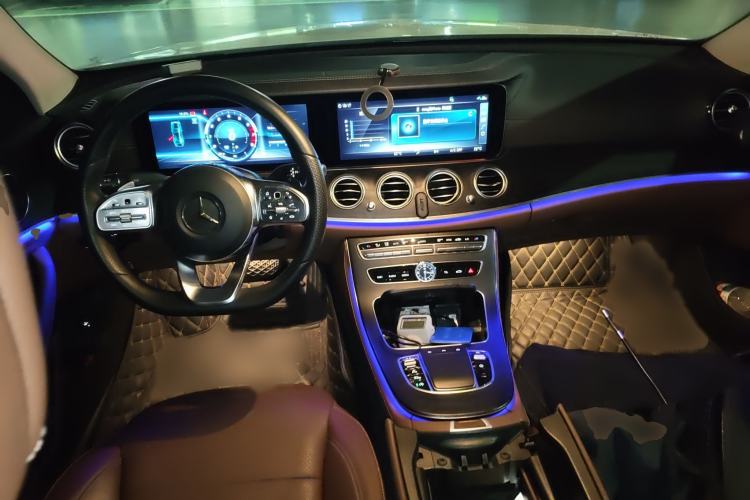 Used Mercedes-Benz E-Class 2019 E 300 L Sporty and Stylish Model
