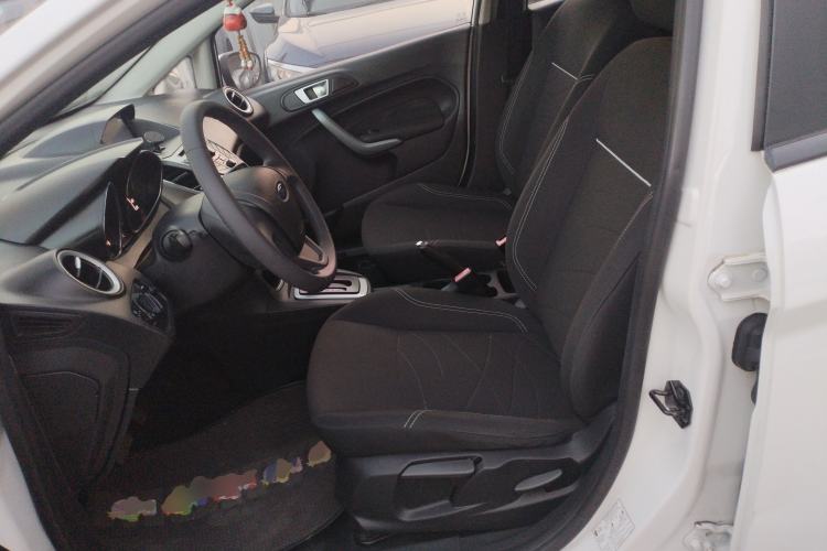 Used Ford Fiesta 2013 Hatchback 1.5L Automatic Fashion Edition