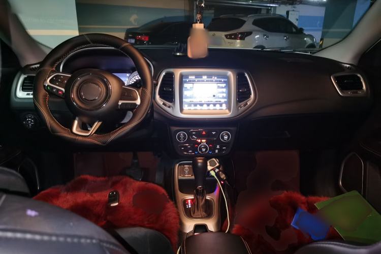 Used Jeep Compass 2017 200T Automatic Family Edition