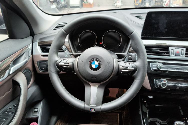 Used BMW X1 2020 xDrive25Li Luxury Edition
