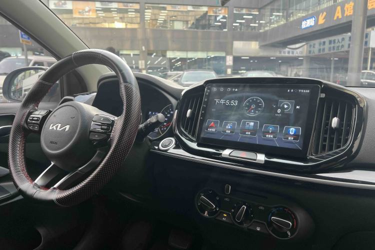 Used Kia kx1 Stonic 2021 1.4L CVT Fun Edition Audio And AC Panel