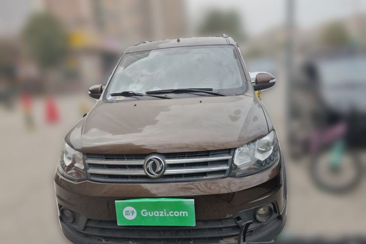 Used Dongfeng Fengon 360 2015 1.5L Manual Luxury 7-Seater China IV Standard
