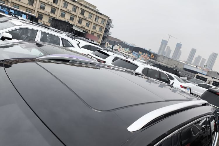 Used Volkswagen Tiguan L 2024 Outstanding Model 330TSI Automatic Two-Wheel Drive R-Line Dragon Glory Edition Roof