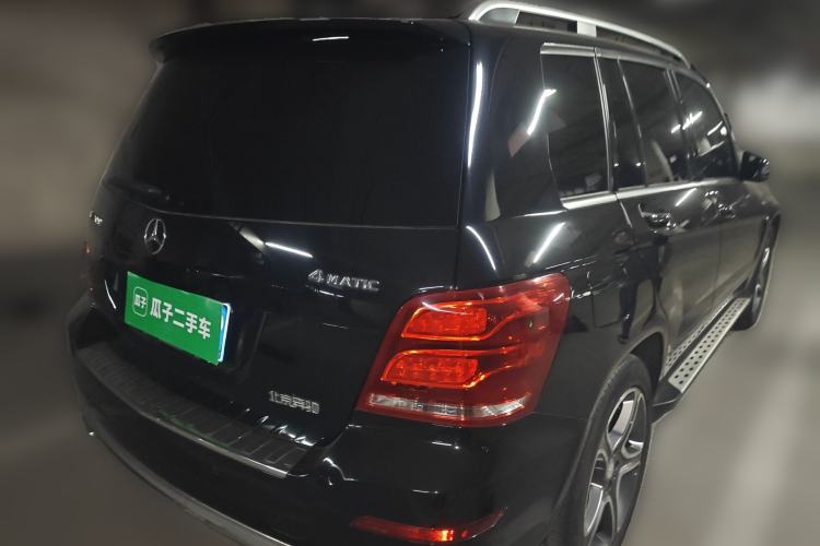 Used Mercedes-Benz GLK-Class 2015 GLK 300 4MATIC Fashion Edition Ultimate Version Rear Right 45 Deg