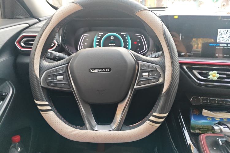 Used CHANGAN OSHAN X5 2021 1.5T DCT Prestige Edition Steering Wheel