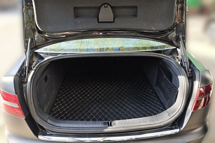 Used Audi A6L 2011 2.8 FSI Luxury Model
