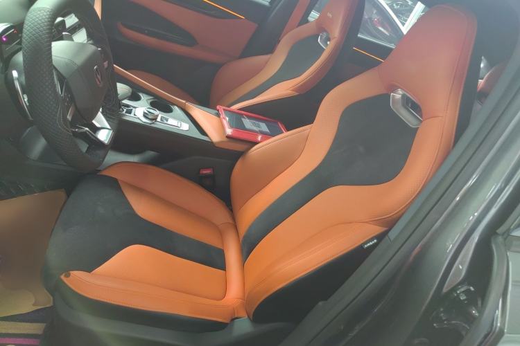 Used CHANGAN UNI-V 2024 2.0T Classic Sport Edition
