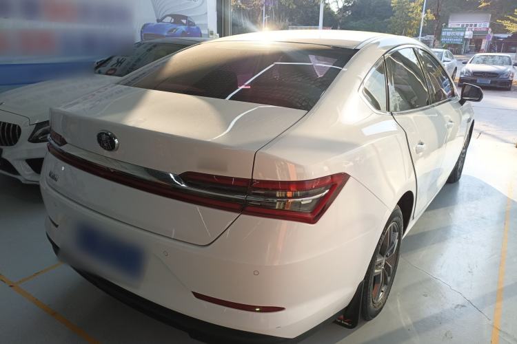 Used BYD Qin Pro 2019 Super Edition 1.5TI Automatic Smart Connect Dynamic Model China VI Standard
