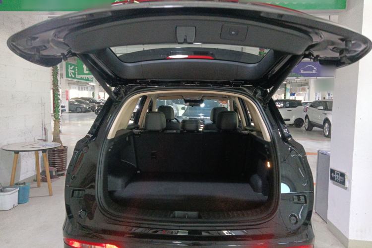 Used Landian E5 PLUS 2026 Model 165km Long-Range First-Adoption Version Ultra 5-seater
