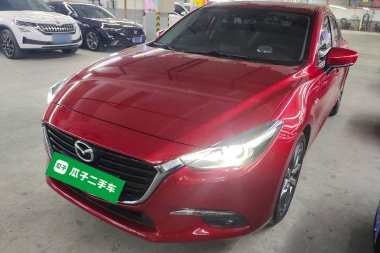 Used Mazda 3 Axela 2017 Hatchback 2.0L Automatic Sport Model China V Emission Standard