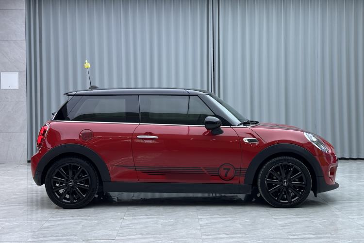 Used MINI MINI 2018 1.5T COOPER Artist