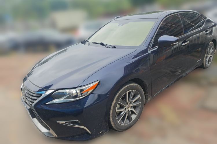 Used Lexus ES 2015 300h Comfort Edition