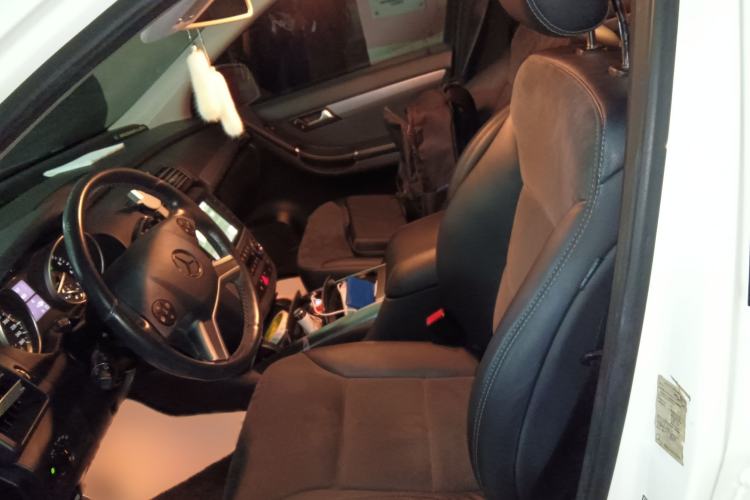 Used Mercedes-Benz R-Class 2014 R 320 4MATIC Business Model
