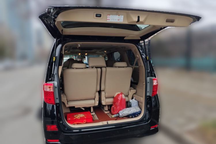 Used Toyota Alphard 2012 3.5L Luxury Edition