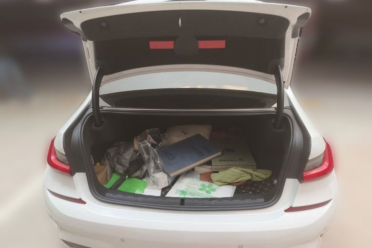 Used BMW 3 Series 2020 Restyled 325i M Sport Night Edition Package Trunk