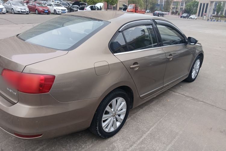 Used Volkswagen Sagitar 2015 1.6L Automatic Comfort Model