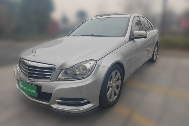 Used Mercedes-Benz C-Class 2011 C 180K Classic model