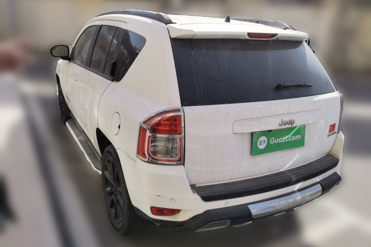 Used Jeep Compass 2013 2.4L Four-wheel Drive Black Edition with Navigation