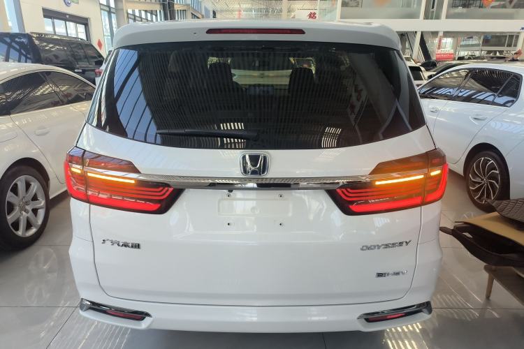 Used Honda Odyssey 2024 2.0L eHEV Sharp & Enjoy Edition