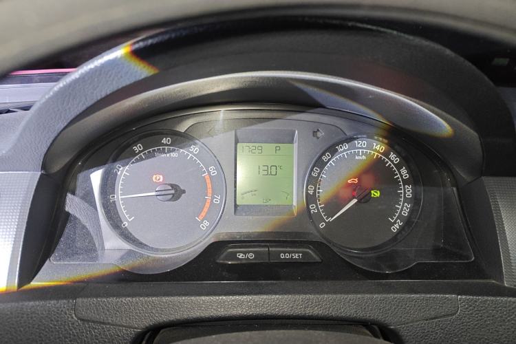 Used Skoda Rapid Spaceback 2014 1.6L Automatic Enjoyment Edition