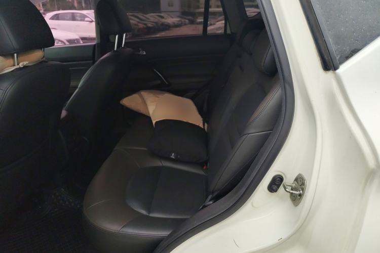 Used GAC Trumpchi GS4 2017 235T Automatic Two-Wheel Drive Elite Edition Left Rear Seat