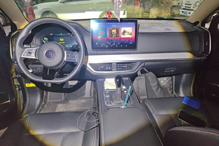 Used BYD Tang 2018 2.0T Automatic SmartConnect Prestige 7-Seater China V Standard