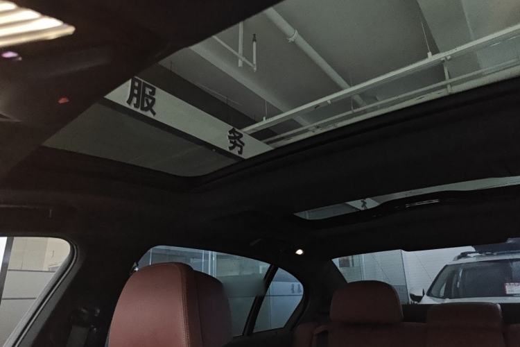 Used BMW 5 Series 2023 530Li Luxury Edition M Sport Package Headliner