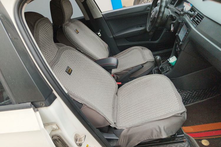 Used Volkswagen Santana 2015 1.4L Manual Fashion Edition
