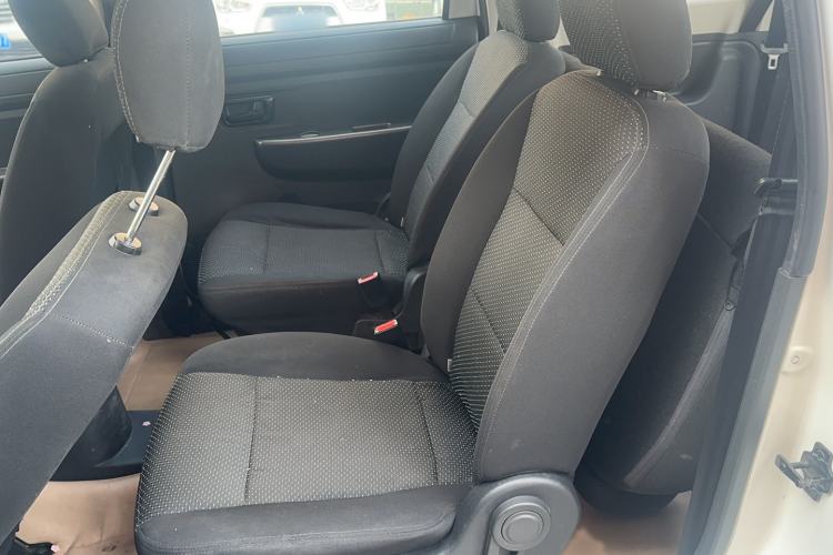 Used Dongfeng Fengon 330 2019 1.5L Manual Practical II China VI