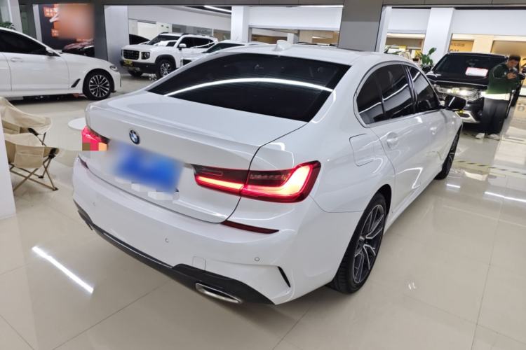 Used BMW 3 Series 2022 320Li M Sport Package Rear Right 45 Deg