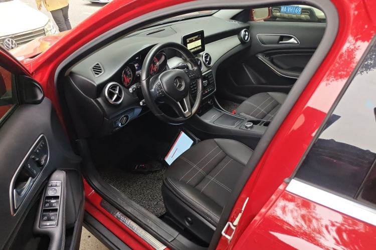 Used Mercedes-Benz GLA 2015 GLA 200
