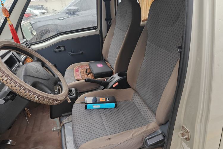 Used Wuling Zhiguang 2013 1.0L Practical Version Left Front Seat