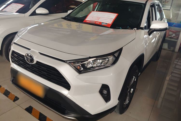 Used Toyota RAV4 2023 2.0L CVT Two-Wheel Drive Fashion Edition