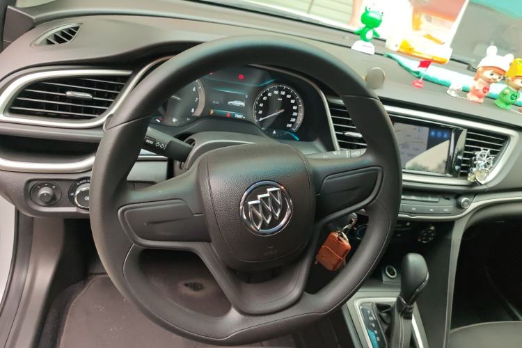 Used Buick GT 2021 1.3T Automatic Mild Hybrid Elite Version Steering Wheel
