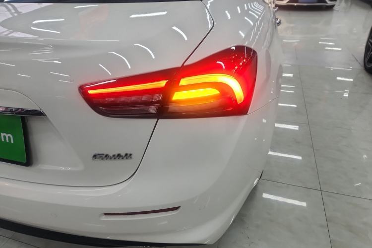 Used Maserati Ghibli 2021 2.0T Sharp Edition
