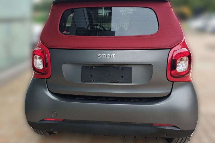 Used smart fortwo 2018 1.0L 52kW Convertible Passion Edition China V Standard
