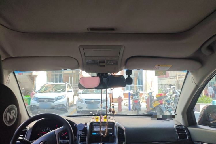 Used Chevrolet Captiva 2014 2.4L Two-Wheel Drive Urban Version 7 Seats
