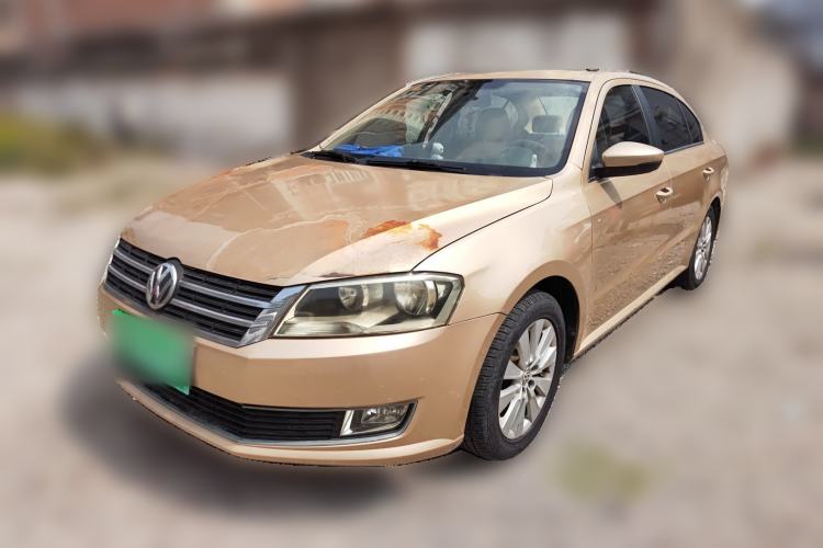 Used Volkswagen Lavida 2013 1.6L Manual Comfort Edition