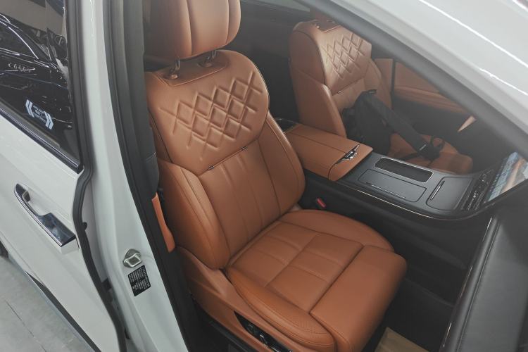 Used GAC Trumpchi Xiangwang M8 2026 Model Zongshi LiDAR Edition Right Front Seat